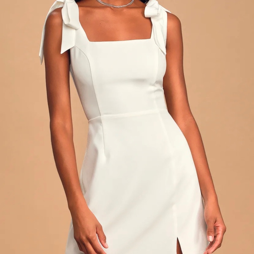 New with tags XS Lulus white tie mini dress